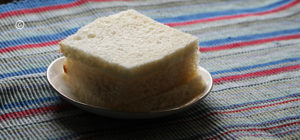 bread with trimmed edges