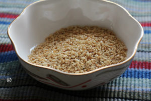 roasted sesame seeds