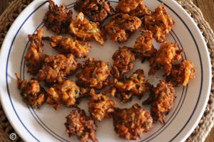 cabbage pakoda