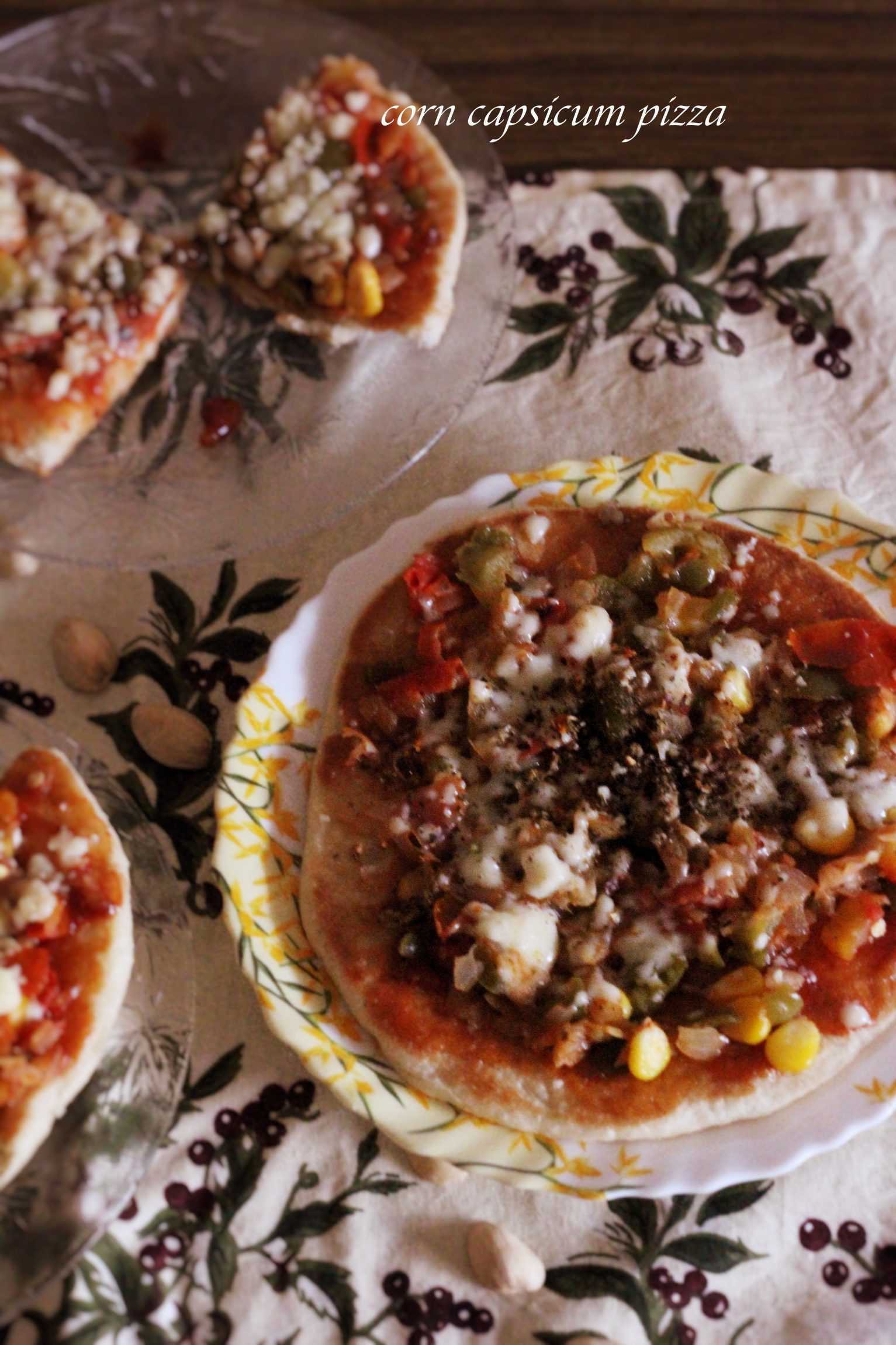 corn capsicum pizza