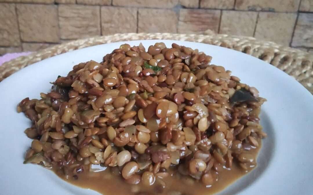 Horse gram Stir fry | Hurali kalu palya