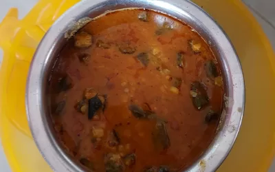 Okra Sambar | Bendekayi Huli | Ladies finger Sambar