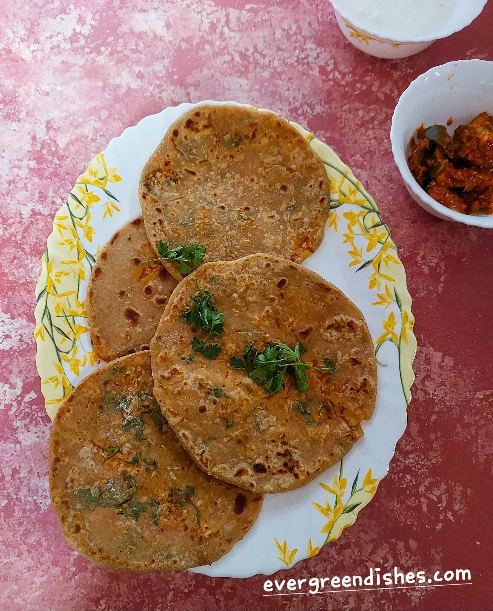 mooli paratha